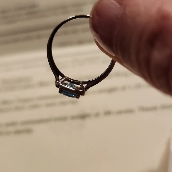 14k White Gold Ladies Blue & Diamond Ring ring - Picture 11 of 17